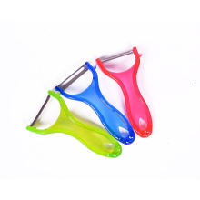 Kitchen Accessories PP Handle Vegetable and Fruit Peeler